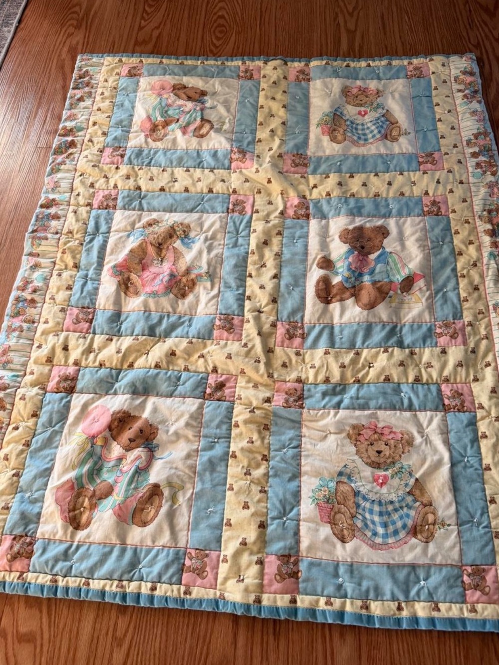 Vintage Teddy Bear Patchwork Baby Quilt
Childrens Teddy Bear Patchwork Quilt -